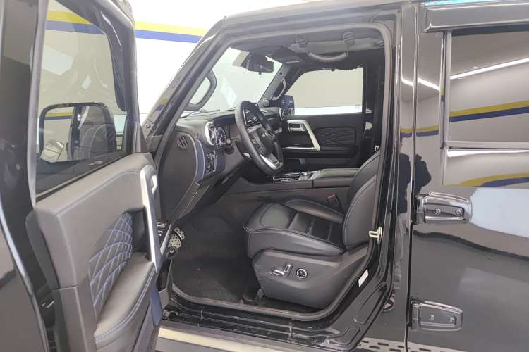 Used BAIC Off-Road BJ40 2019 PLUS 2.3T Automatic Four-Wheel Drive Premium Edition China VI Left Front Seat