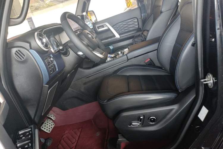 Used BAIC Off-Road BJ40 2019 2.3T Automatic Four-Wheel Drive Urban Hunter Edition Premium Model China VI Emission Standard Left Front Seat