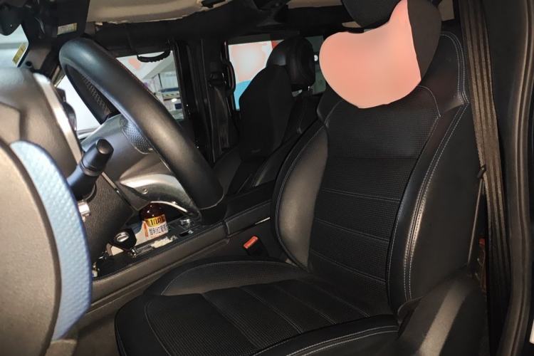 Used BAIC Off-Road BJ40 2019 PLUS 2.3T Automatic Four-Wheel Drive Flagship Edition China VI Emission Standard Left Front Seat