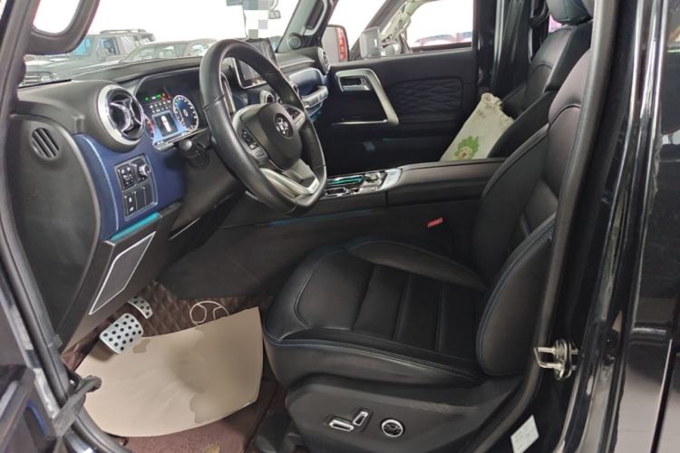 Used BAIC Off-Road BJ40 2019 PLUS 2.3T Automatic Four-Wheel Drive Flagship Edition China VI Emission Standard Left Front Seat