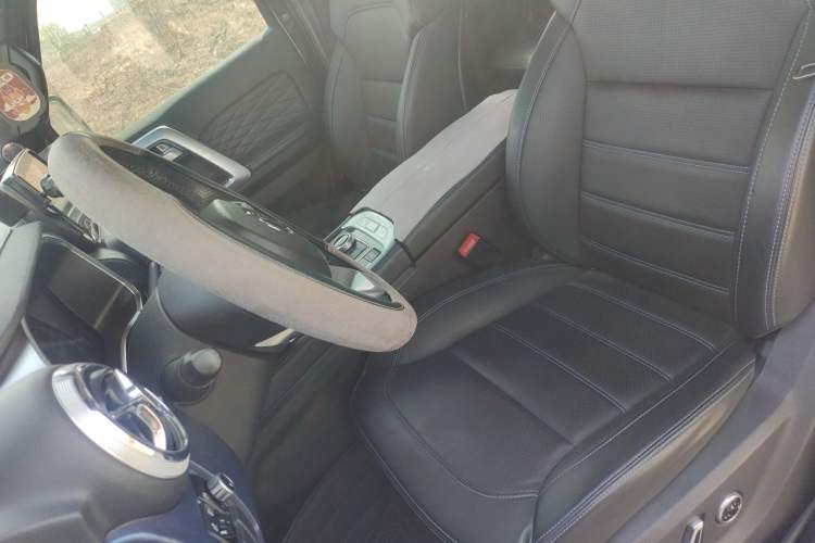 Used BAIC Off-Road BJ40 2019 PLUS 2.3T Automatic Four-Wheel Drive Premium Edition China VI Left Front Seat