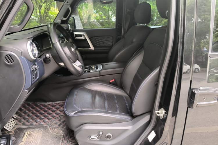 Used BAIC Off-Road BJ40 2019 PLUS 2.3T Automatic Four-Wheel Drive Premium Edition China VI Left Front Seat