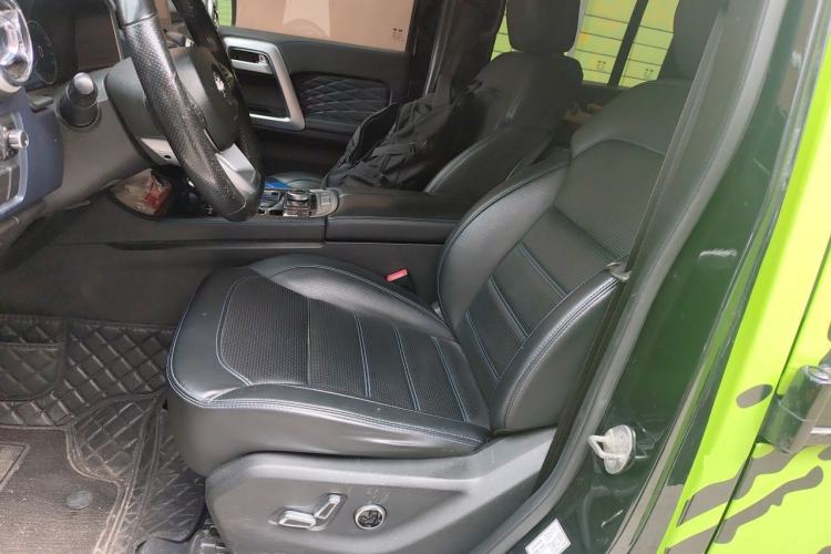 Used BAIC Off-Road BJ40 2019 PLUS 2.3T Automatic Four-Wheel Drive Premium Edition China VI Left Front Seat