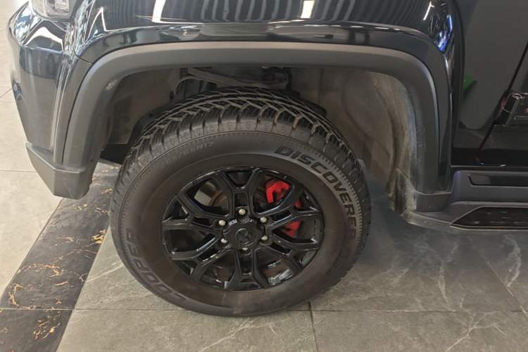Used BAIC Off-Road BJ40 2019 2.0T Automatic Four-Wheel Drive Urban Hunter Edition Premium Model China V Emission Standard Left Front Wheel Hub