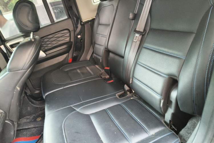 Used BAIC Off-Road BJ40 2019 PLUS 2.3T Automatic Four-Wheel Drive Premium Edition China VI Left Rear Seat