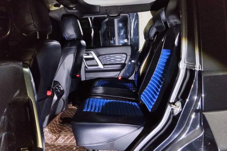 Used BAIC Off-Road BJ40 2019 PLUS 2.3T Automatic Four-Wheel Drive Premium Edition China VI Left Rear Seat