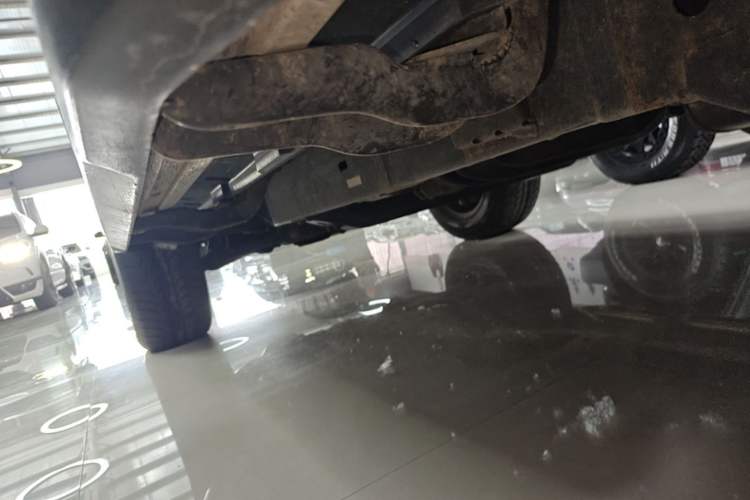 Used BAIC Off-Road BJ40 2019 PLUS 2.3T Automatic Four-Wheel Drive Flagship Edition China VI Emission Standard Left Side Sill