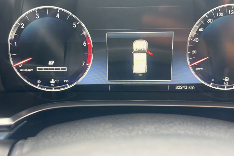 Used BAIC Off-Road BJ40 2019 2.0T Automatic Four-Wheel Drive Urban Hunter Edition Premium Model China V Emission Standard Odometer Close Up