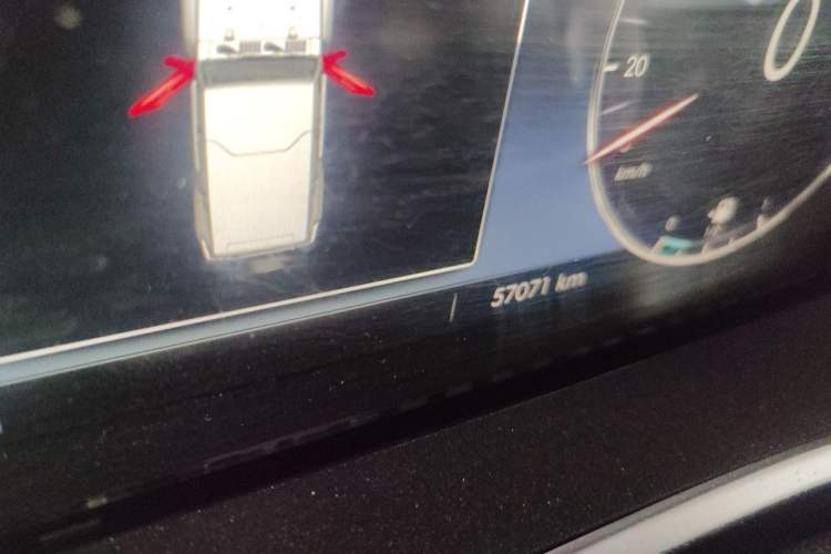 Used BAIC Off-Road BJ40 2019 PLUS 2.3T Automatic Four-Wheel Drive Premium Edition China VI Odometer Close Up