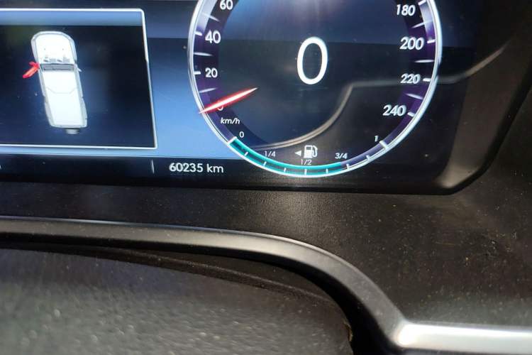 Used BAIC Off-Road BJ40 2019 2.3T Automatic Four-Wheel Drive Urban Hunter Edition Premium Model China VI Emission Standard Odometer Close Up