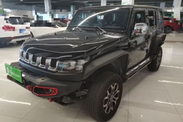 Used BAIC Off-Road BJ40 2019 2.3T Automatic Four-Wheel Drive Urban Hunter Edition Premium Model China VI Emission Standard