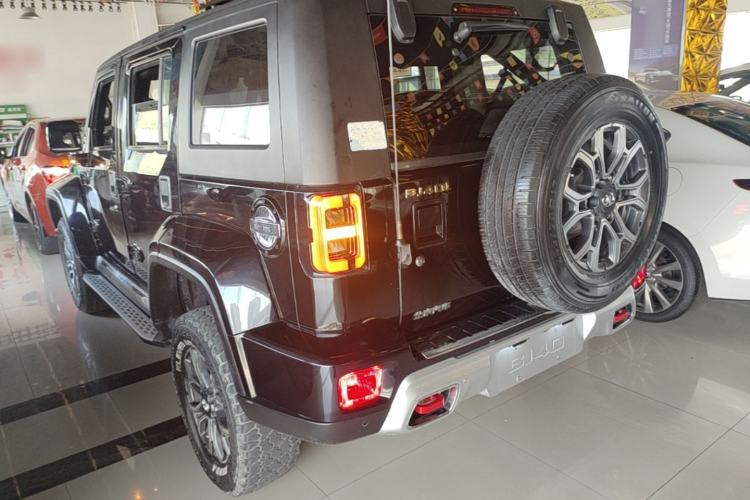Used BAIC Off-Road BJ40 2019 2.3T Automatic Four-Wheel Drive Urban Hunter Edition Premium Model China VI Emission Standard Rear Left 45 Deg