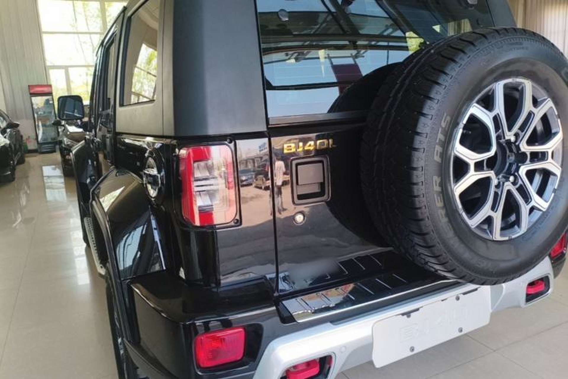 Used BAIC Off-Road BJ40 2019 2.0T Automatic Four-Wheel Drive Urban Hunter Edition Premium Model China V Emission Standard Rear Left 45 Deg