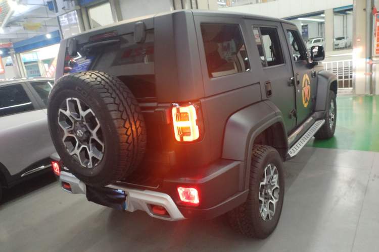 Used BAIC Off-Road BJ40 2019 PLUS 2.3T Automatic Four-Wheel Drive Premium Edition China VI Rear Right 45 Deg