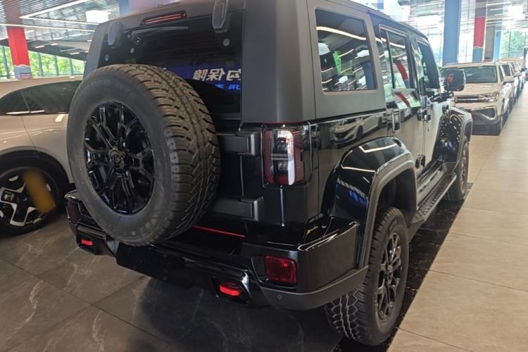 Used BAIC Off-Road BJ40 2019 2.0T Automatic Four-Wheel Drive Urban Hunter Edition Premium Model China V Emission Standard Rear Right 45 Deg
