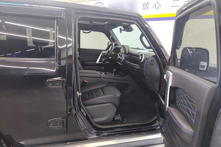 Used BAIC Off-Road BJ40 2019 PLUS 2.3T Automatic Four-Wheel Drive Premium Edition China VI Right Front Seat