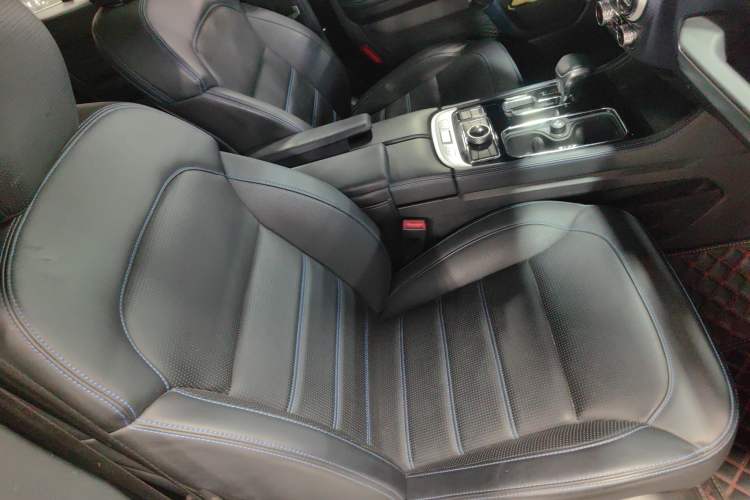 Used BAIC Off-Road BJ40 2019 PLUS 2.3T Automatic Four-Wheel Drive Premium Edition China VI Right Front Seat
