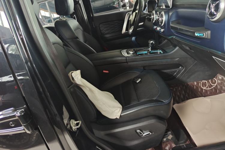 Used BAIC Off-Road BJ40 2019 PLUS 2.3T Automatic Four-Wheel Drive Flagship Edition China VI Emission Standard Right Front Seat