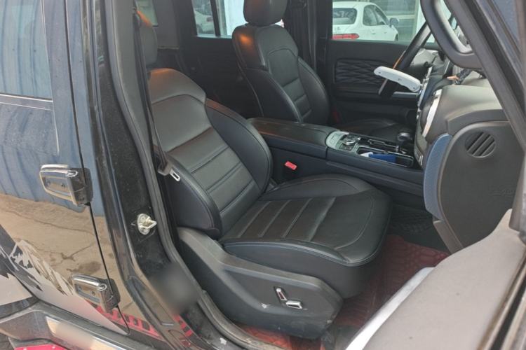 Used BAIC Off-Road BJ40 2019 PLUS 2.3T Automatic Four-Wheel Drive Flagship Edition China VI Emission Standard Right Front Seat