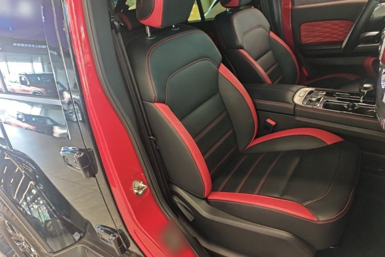 Used BAIC Off-Road BJ40 2019 2.0T Automatic Four-Wheel Drive Urban Hunter Edition Premium Model China V Emission Standard Right Front Seat