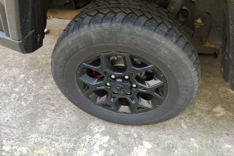 Used BAIC Off-Road BJ40 2019 PLUS 2.3T Automatic Four-Wheel Drive Premium Edition China VI Right Rear Wheel Hub