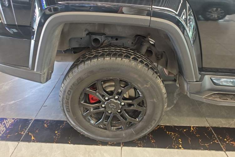 Used BAIC Off-Road BJ40 2019 2.0T Automatic Four-Wheel Drive Urban Hunter Edition Premium Model China V Emission Standard Right Rear Wheel Hub