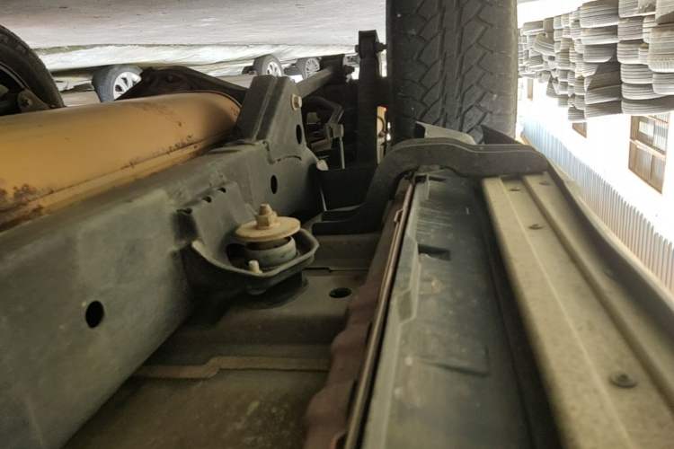 Used BAIC Off-Road BJ40 2019 PLUS 2.3T Automatic Four-Wheel Drive Premium Edition China VI Right Side Sill