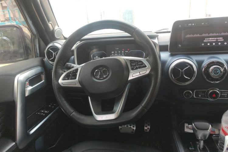 Used BAIC Off-Road BJ40 2019 2.3T Automatic Four-Wheel Drive Urban Hunter Edition Premium Model China VI Emission Standard Steering Wheel