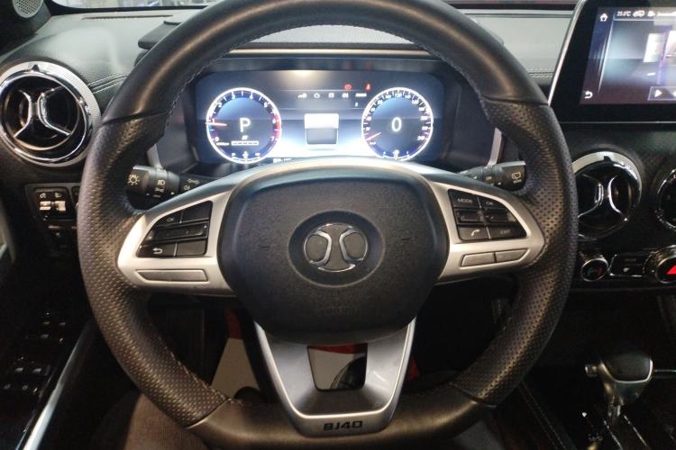 Used BAIC Off-Road BJ40 2019 PLUS 2.3T Automatic Four-Wheel Drive Premium Edition China VI Steering Wheel
