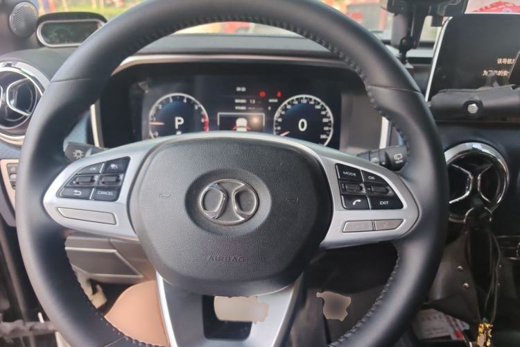 Used BAIC Off-Road BJ40 2019 PLUS 2.3T Automatic Four-Wheel Drive Premium Edition China VI Steering Wheel