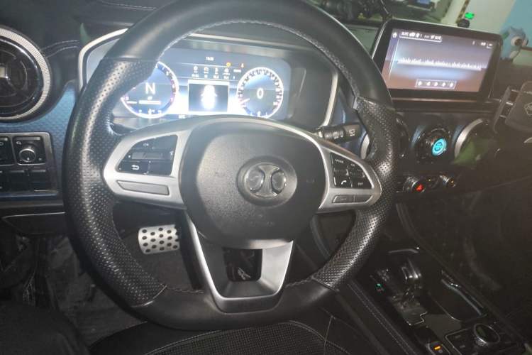 Used BAIC Off-Road BJ40 2019 2.0T Automatic Four-Wheel Drive Urban Hunter Edition Premium Model China V Emission Standard Steering Wheel