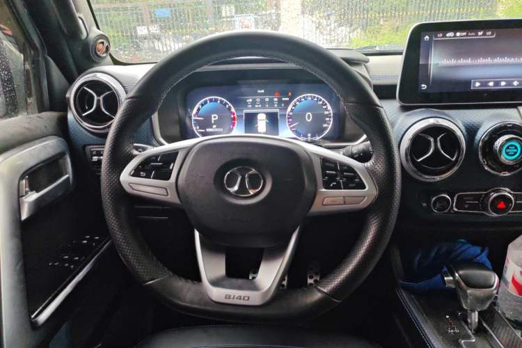 Used BAIC Off-Road BJ40 2019 2.0T Automatic Four-Wheel Drive Urban Hunter Edition Premium Model China V Emission Standard Steering Wheel