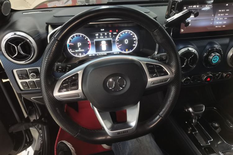 Used BAIC Off-Road BJ40 2019 2.3T Automatic Four-Wheel Drive Urban Hunter Edition Premium Model China VI Emission Standard Steering Wheel