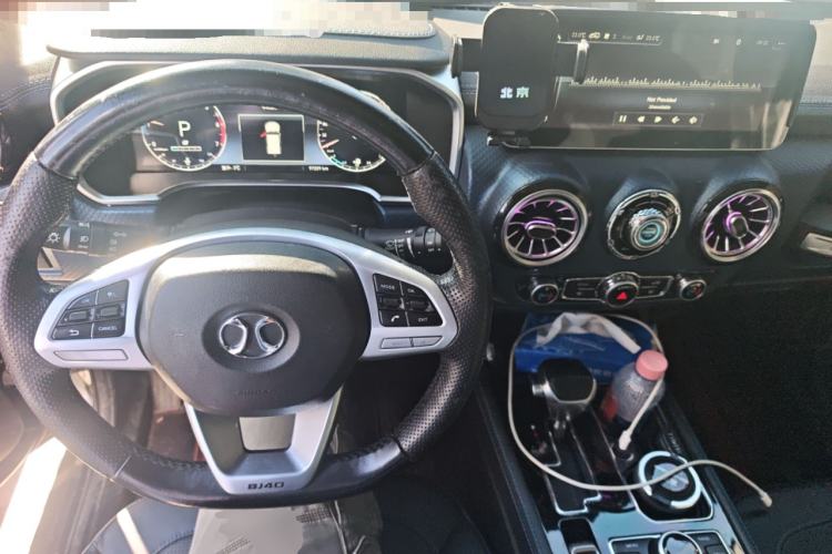 Used BAIC Off-Road BJ40 2019 2.3T Automatic Four-Wheel Drive Urban Hunter Edition Premium Model China VI Emission Standard Steering Wheel