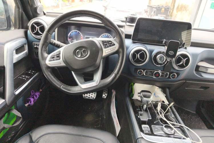 Used BAIC Off-Road BJ40 2019 2.3T Automatic Four-Wheel Drive Urban Hunter Edition Premium Model China VI Emission Standard Steering Wheel
