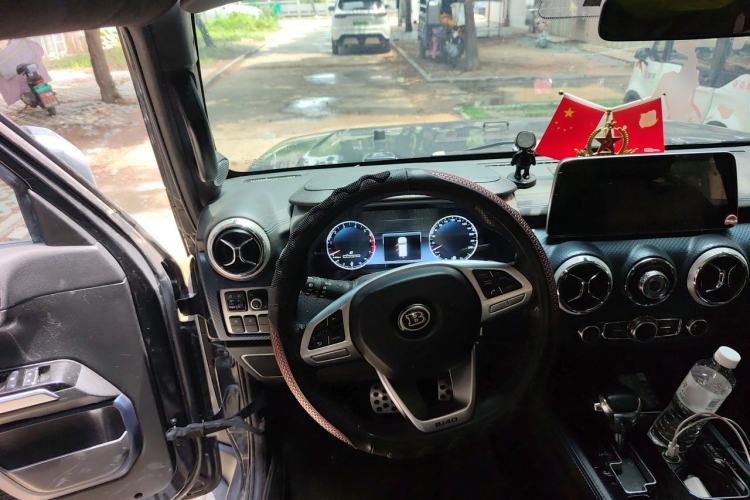 Used BAIC Off-Road BJ40 2019 2.3T Automatic Four-Wheel Drive Urban Hunter Edition Premium Model China VI Emission Standard Steering Wheel