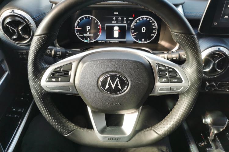 Used BAIC Off-Road BJ40 2019 PLUS 2.3T Automatic Four-Wheel Drive Premium Edition China VI Steering Wheel