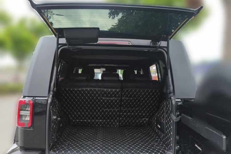 Used BAIC Off-Road BJ40 2019 PLUS 2.3T Automatic Four-Wheel Drive Premium Edition China VI Trunk