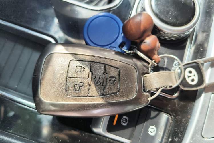 Used BAIC Off-Road BJ40 2019 PLUS 2.3T Automatic Four-Wheel Drive Premium Edition China VI Vehicle Key