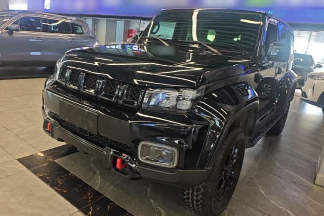 Used BAIC Off-Road BJ40 2019 2.0T Automatic Four-Wheel Drive Urban Hunter Edition Premium Model China V Emission Standard