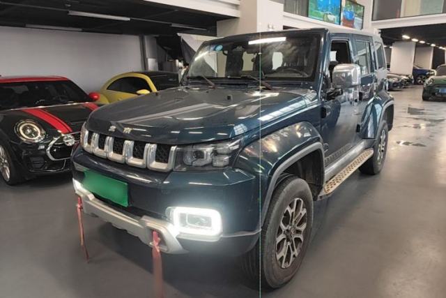 Used BAIC Off-Road BJ40 2019 2.3T Automatic Four-Wheel Drive Urban Hunter Edition Premium Model China VI Emission Standard