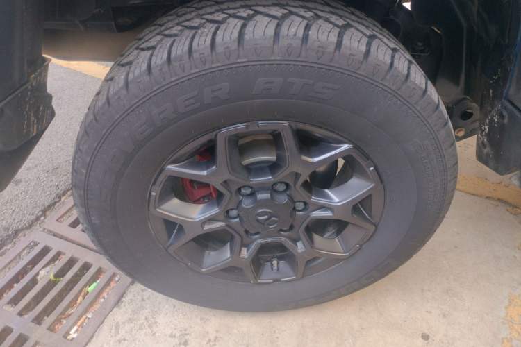 Used BAIC Off-Road BJ40 2019 2.3T Automatic Four-Wheel Drive Ring the Tower Champion Edition China VI Exterior 3