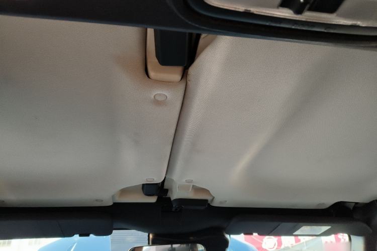 Used BAIC Off-Road BJ40 2019 Updated Version 2.0T Automatic All-Wheel Drive Urban Hunter Edition Premium China V Emission Standard Headliner