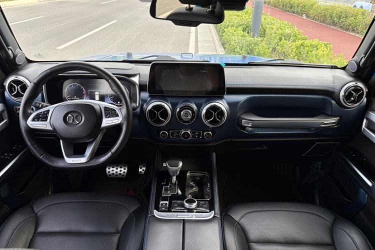 Used BAIC Off-Road BJ40 2019 2.3T Automatic Four-Wheel Drive Ring the Tower Champion Edition China VI Interior 1