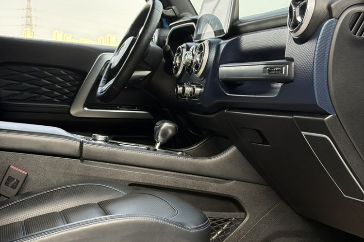 Used BAIC Off-Road BJ40 2019 2.3T Automatic Four-Wheel Drive Ring the Tower Champion Edition China VI Interior 3