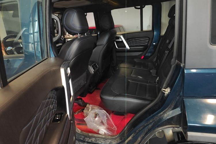 Used BAIC Off-Road BJ40 2019 2.3T Automatic Four-Wheel Drive Urban Hunter Edition Premium Model China VI Emission Standard Left Rear Seat