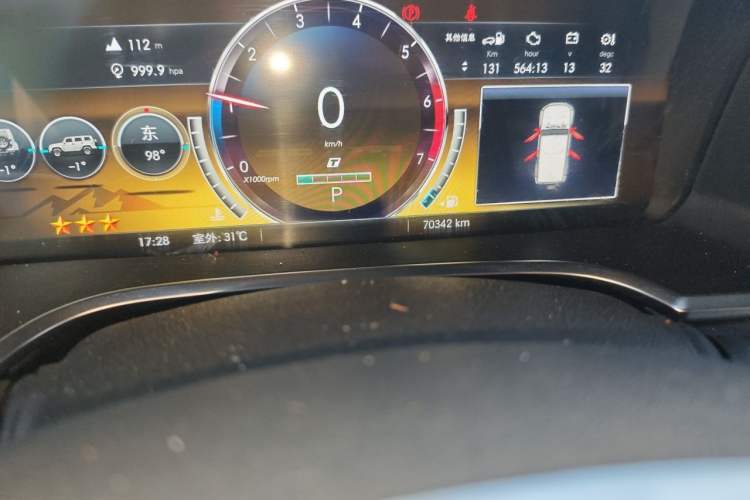 Used BAIC Off-Road BJ40 2019 2.3T Automatic Four-Wheel Drive Ring the Tower Champion Edition China VI Odometer Close Up