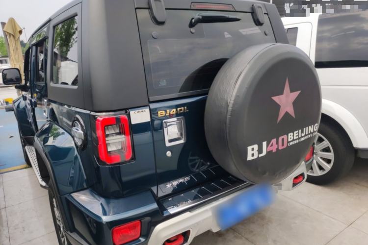 Used BAIC Off-Road BJ40 2019 Updated Version 2.0T Automatic All-Wheel Drive Urban Hunter Edition Premium China V Emission Standard Rear