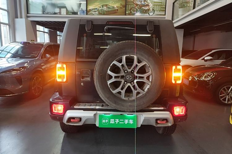 Used BAIC Off-Road BJ40 2019 2.3T Automatic Four-Wheel Drive Urban Hunter Edition Premium Model China VI Emission Standard Rear