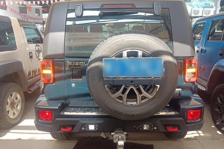 Used BAIC Off-Road BJ40 2019 2.0T Automatic Four-Wheel Drive Urban Hunter Edition Premium Model China V Emission Standard Rear